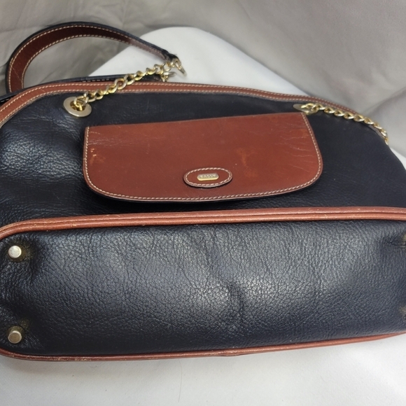 Bally Leather Shoulder Bag Made in Italy - Picture 7 of 9